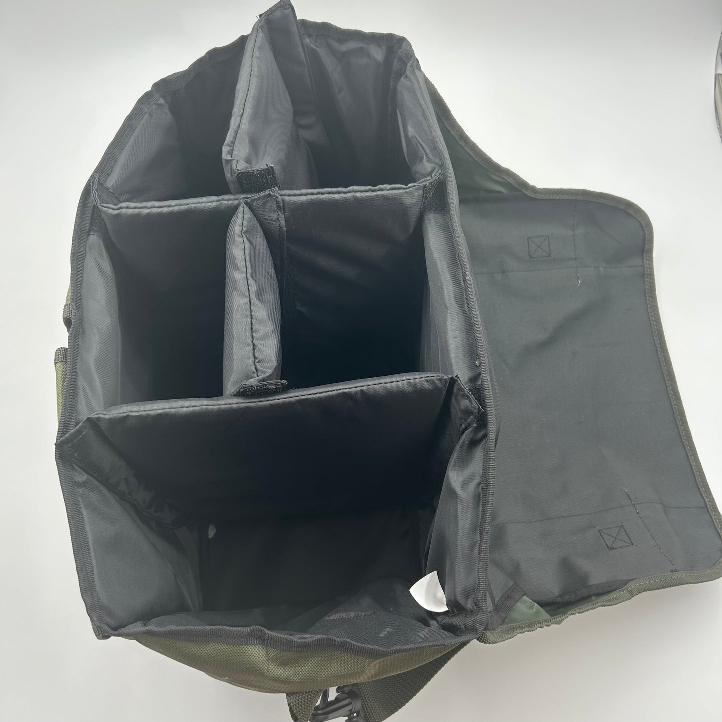 Cormoran Tasche mit verstellbarer Klette Trennelementen