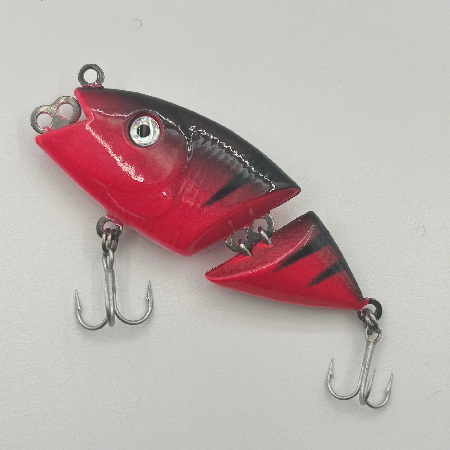 Zebco Biedron Belly Dancer Wobbler / Kunstköder mit Drillingshaken schwarz/rot 8g