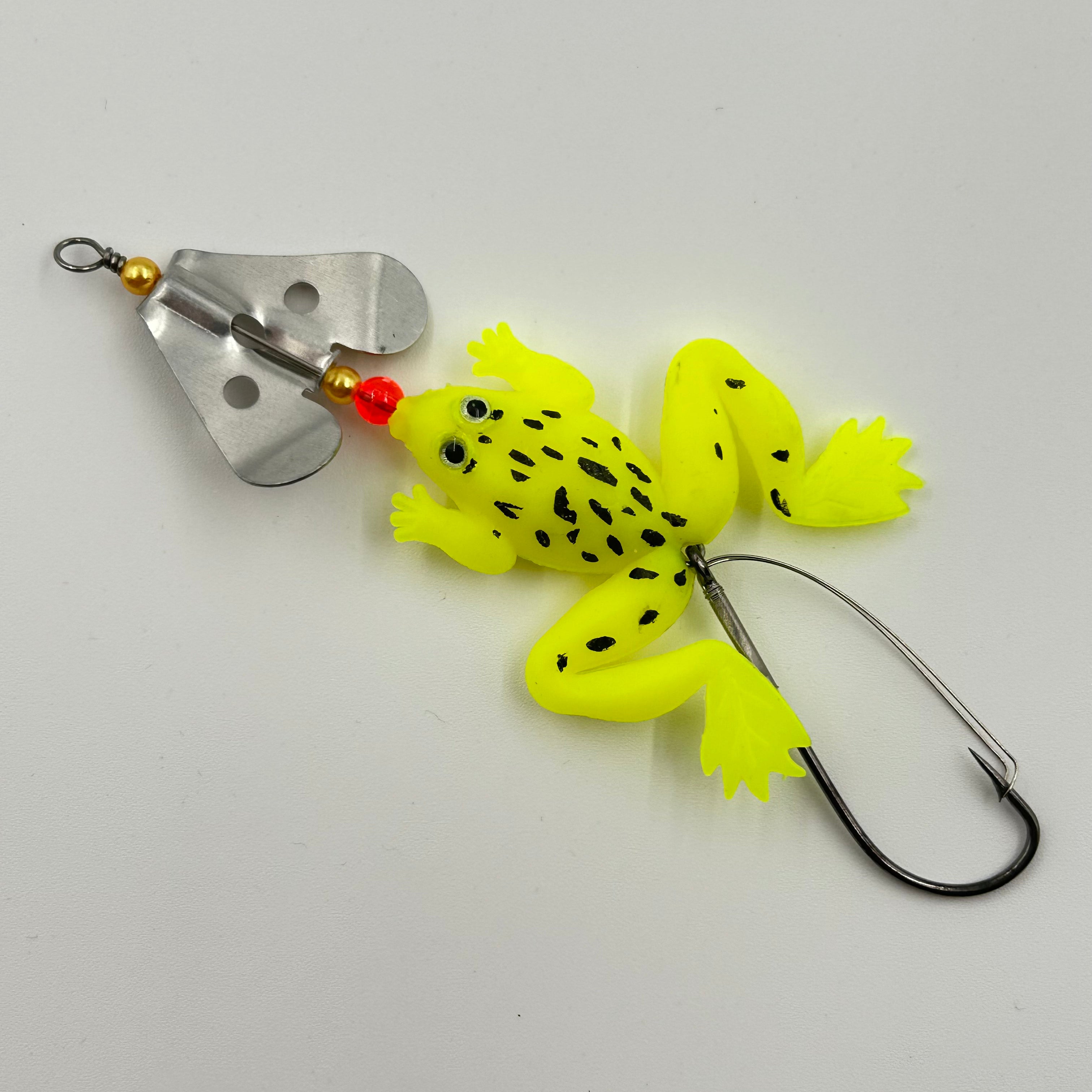 Macho Fishing Spinner Frosch Wobbler / Kunstköder mit Haken Krautschutz gelb